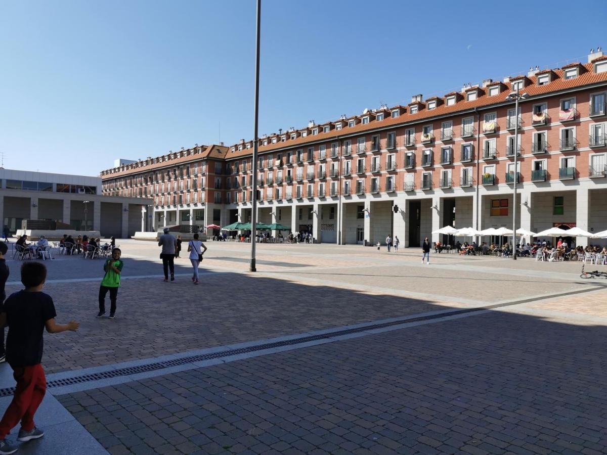 Villa "Luna De Segovia" Leganes Exterior photo